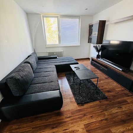 Peti Apartman Centrum غالنتا المظهر الخارجي الصورة